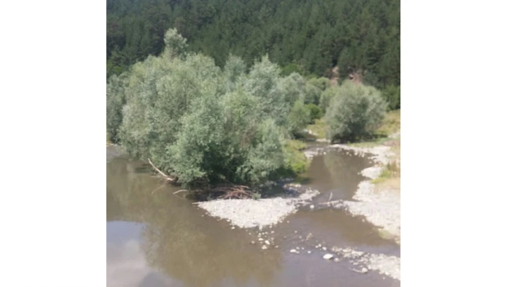 Cörmören Çayı atık sorunu çözüm bekliyor