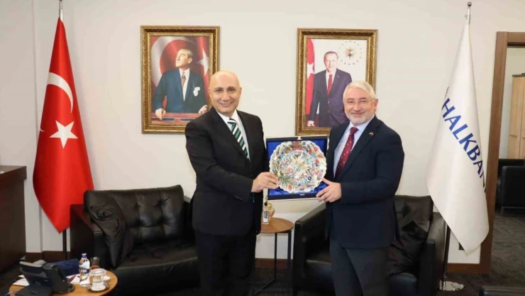 Çorum Belediyesi Personeli İçin Banka Promosyonu 90 Bin TL'ye Yükseltildi