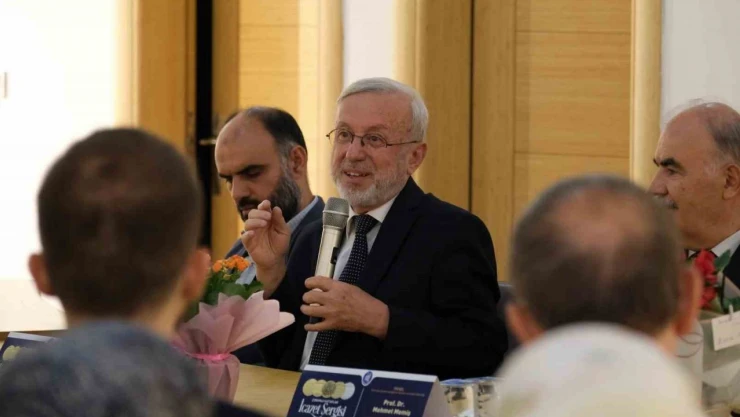 Çorum'da 'Hattatlar İcazet Sergisi' Yoğun İlgi Gördü