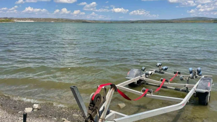 Barajdan 2 Bin 600 Metre Ağ Çıktı