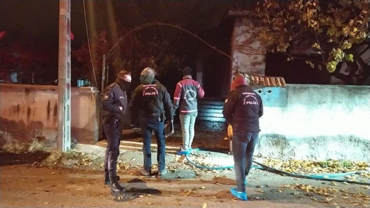 Çorum'da 1 Ev Kundaklandı!
