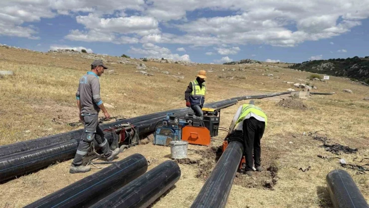 Çorum'da Doğal Kaynak Su Hattı Yenileniyor