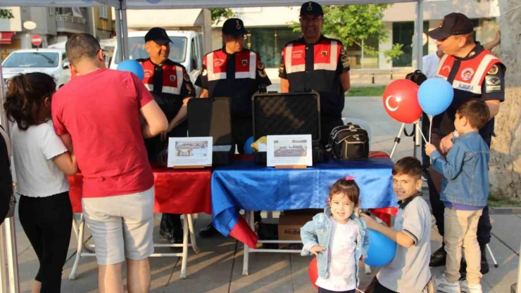 Çorum'da Jandarma teşkilatının 186'ncı Kuruluş Yıldönümü Coşkuyla Kutlandı