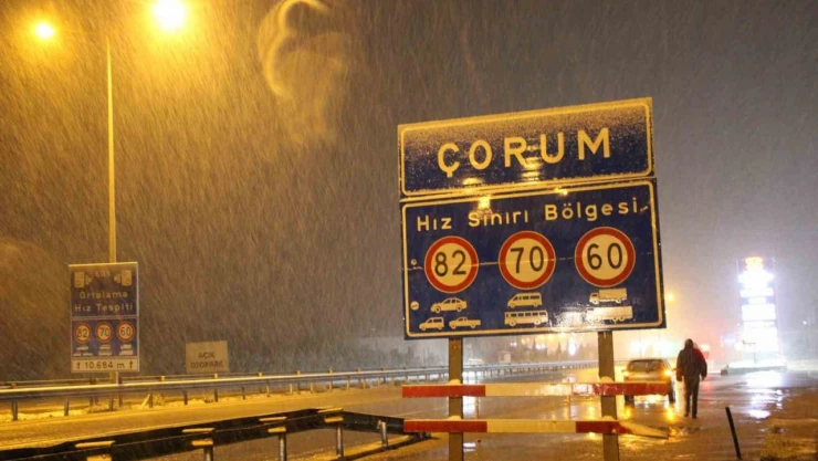 Ekipler Yollarda Teyakkuza Geçti