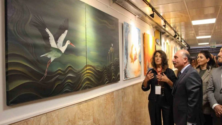 Çorum'da Sanatçılar Resimlerini Şehit Öğretmenler İçin Yaptı