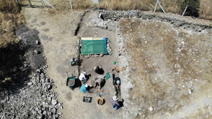 Çorum Kalehisar'da Kazılarla Tarih Gün Yüzüne Çıkıyor