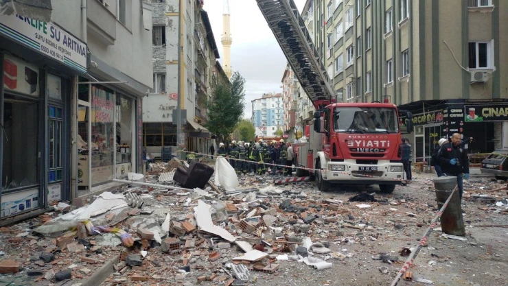 Patlamada Yaralı Sayısı 23'e Çıktı