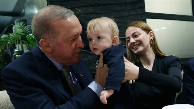 Cumhurbaşkanı Erdoğan, Vatandaşlarla Sohbet Etti