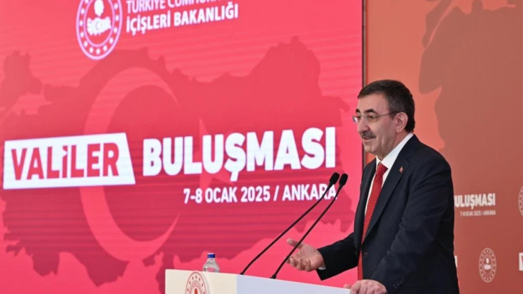 Cumhurbaşkanı Yardımcısı Yılmaz, Valilerle Bir Araya Geldi