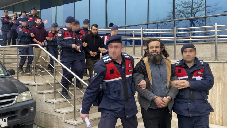 DEAŞ Operasyonunda Yakalanan Şüphelilerden 4'ü Tutuklandı