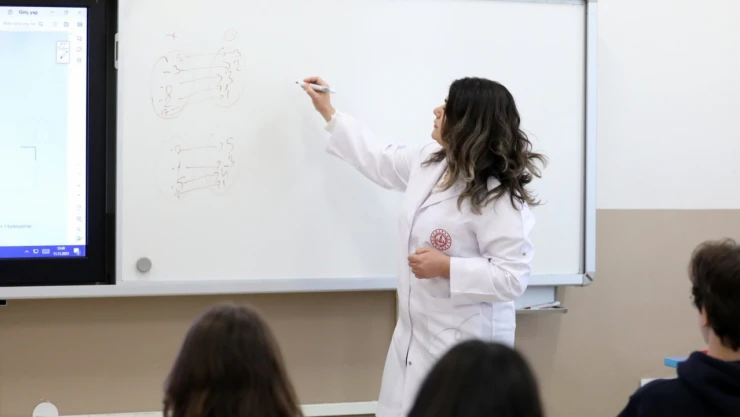 Depremzede Öğretmenlere Geri Dönme Hakkı