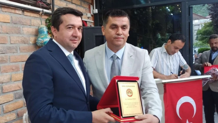 Devrek Kaymakamı Göz Yaşlarına Hakim Olamadı