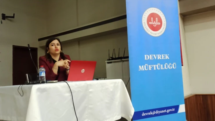 Devrek'te Açık Kapı Tanıtıldı