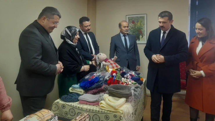 Devrekani HEM 350 adet atkı ve bere üretti