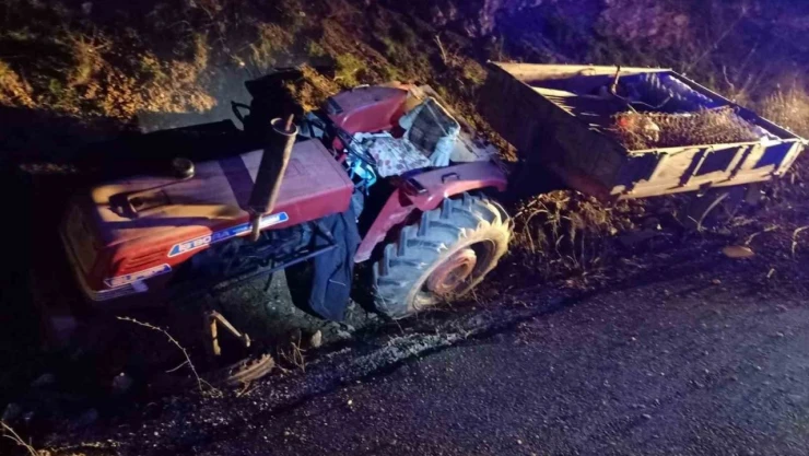 Devrilen Traktörün Sürücüsü Hayatını Kaybetti