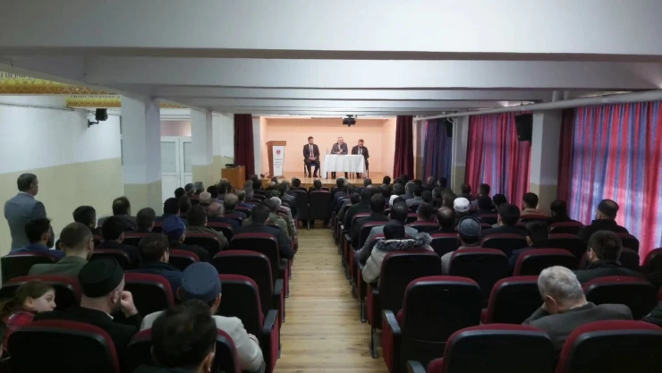 Din Görevlileri Devrekani'de Buluştu