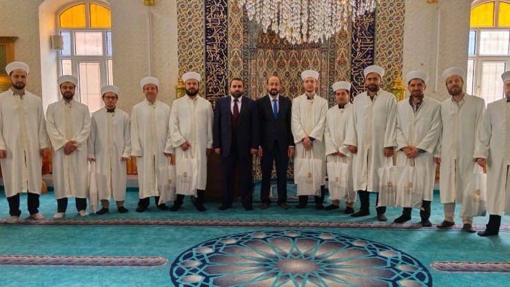 Din Görevlileri İçin Tören Düzenlendi