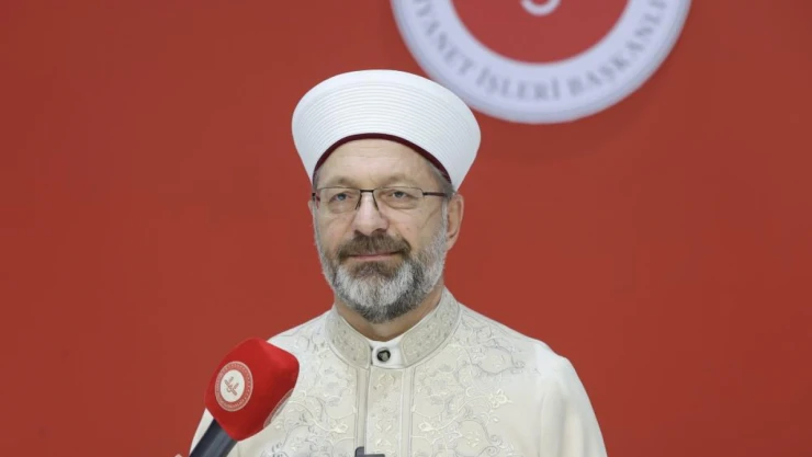 Diyanet İşleri Başkanı Erbaş: 'Hacılarımıza Nitelikli Hizmet Vermenin Gayreti İçerisindeyiz'
