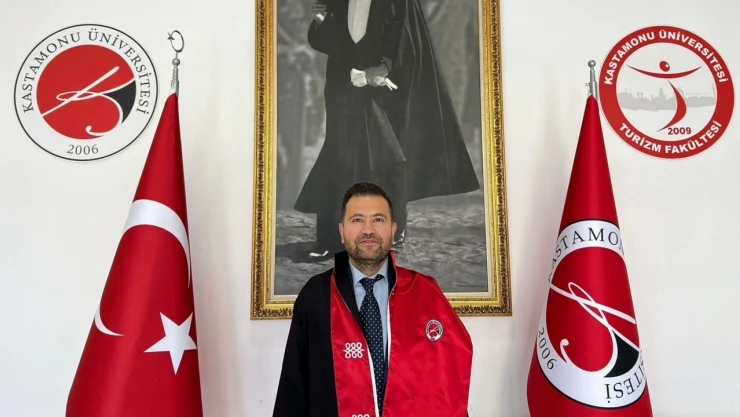 Doçent Unvanı Aldı