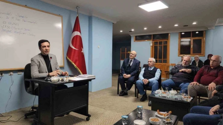Dr. Hacıismailoğlu: 'Sahabe Mezarları Türk-İslam Hakimiyetini Sembolize Eden Yapılardır'