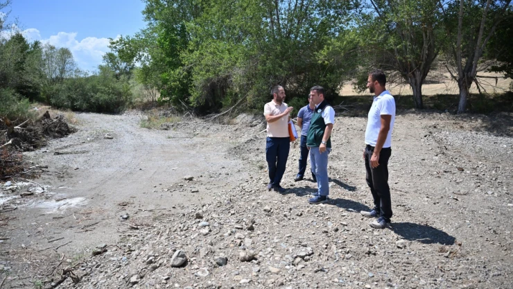 DSİ Yetkilileri Eğrek Deresi Islah Çalışmalarını Yerinde İnceledi