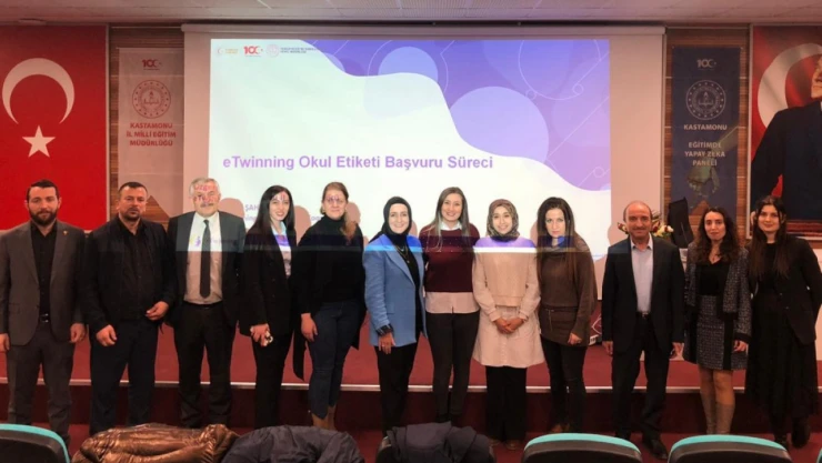 E-Twinning Adaylarına Bilgilendirme