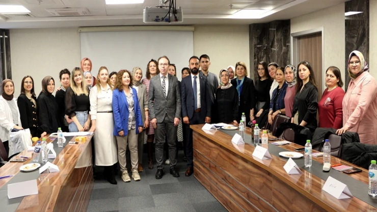 Ebelik Eğitimleri Başladı