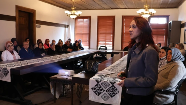 Ebeveyn Okulu Aile Konferansları Devam Ediyor