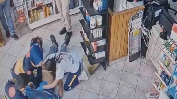 Sağlık Çalışanları Dakikalarca Ter Döktü