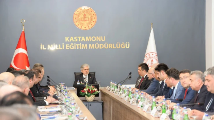 Eğitim Değerlendirme Toplantısı Düzenlendi