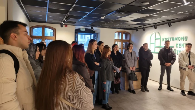 Eğitim Fakültesi'nden Kent Müzesi'ne Gezi