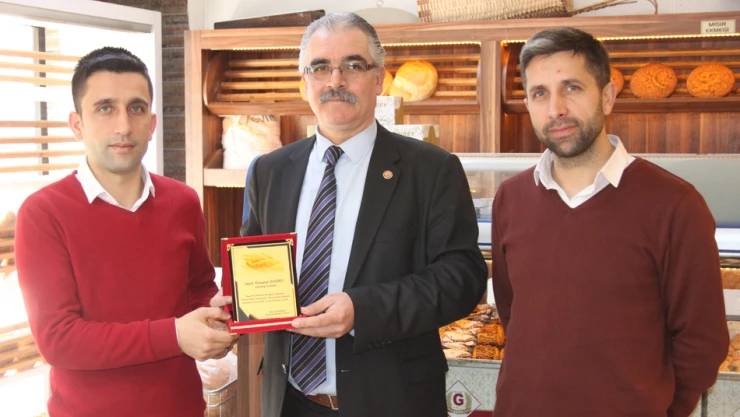 Ekmeğinizi bağışlayarak, yüzleri güldürün