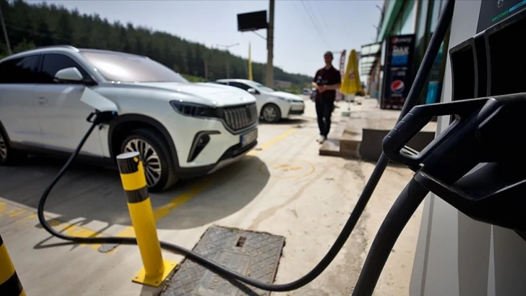 Elektrikli Otomobil Sayısı Bir Yılda Yüzde 130 Arttı