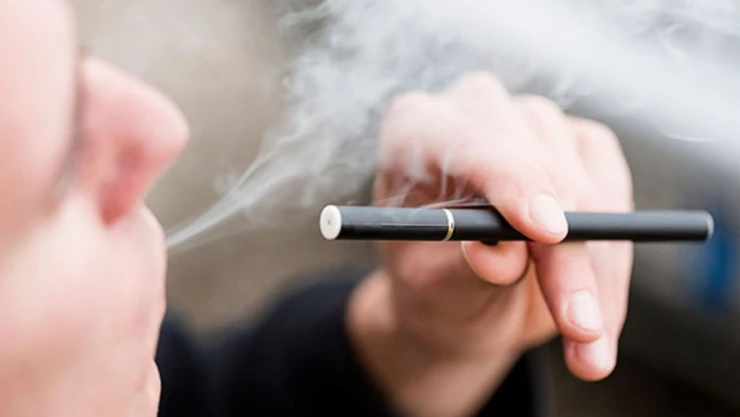 Elektronik sigaralara dikkat!