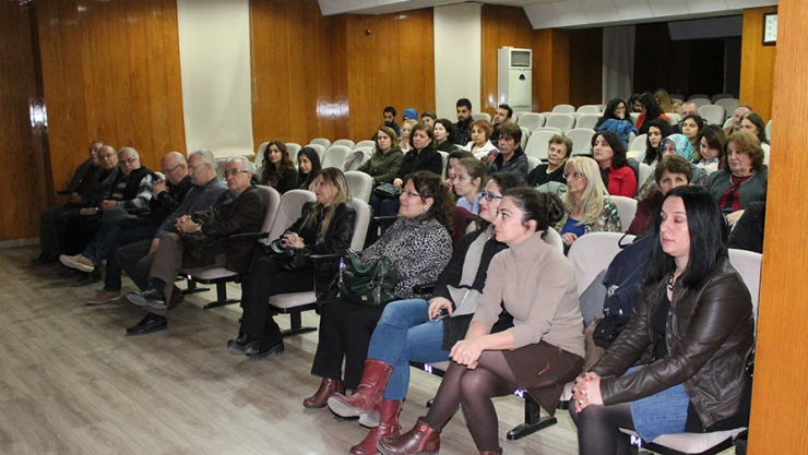 'Emekçi Kadınlar' için panel düzenlendi