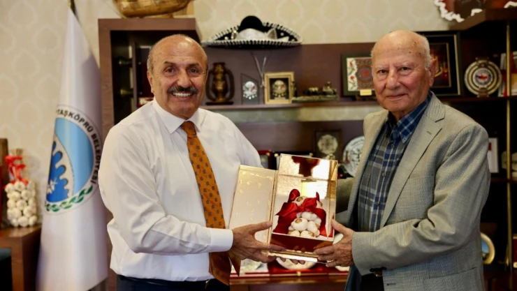 Emekli Kara Kuvvetleri Komutanı Atilla Ateş'ten, Taşköprü Belediyesi'ne Ziyaret