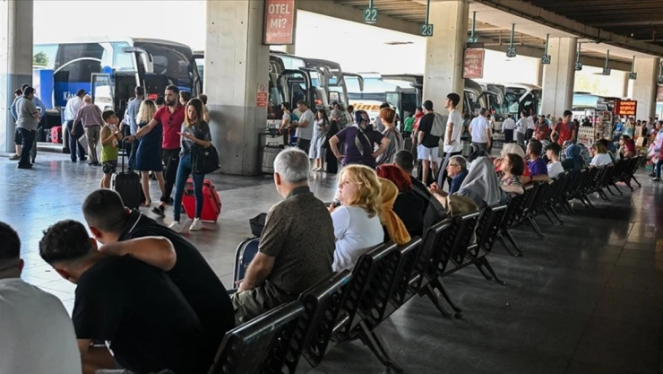 Emeklilere Şehirlerarası Otobüslerde Yüzde 20 İndirim