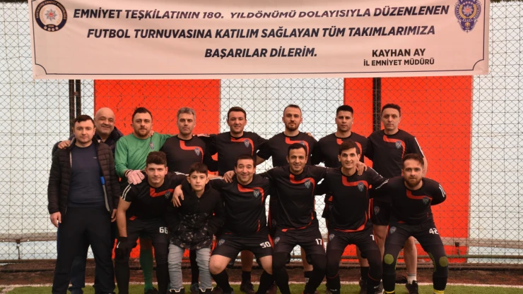 Emniyet Müdürlüğü Futbol Takımı, Bölge Finalinde!