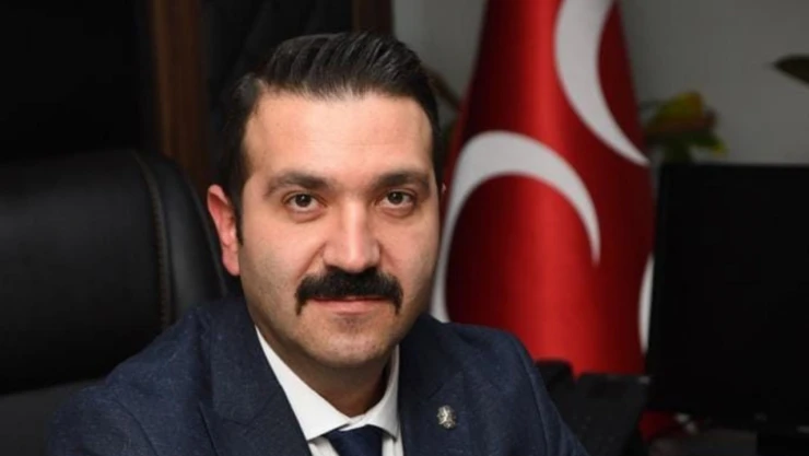 Emre Şahin: 'Bayram Demek, Barış ve Kardeşlik Demektir'