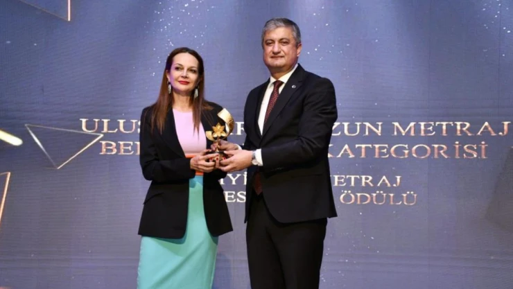 En İyi Belgesel Filmi 'Bir Gün, 365 Saat' Oldu