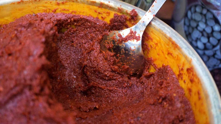 En Lezzetli Salça Nasıl Yapılır? İşte Geleneksel Yöntemler