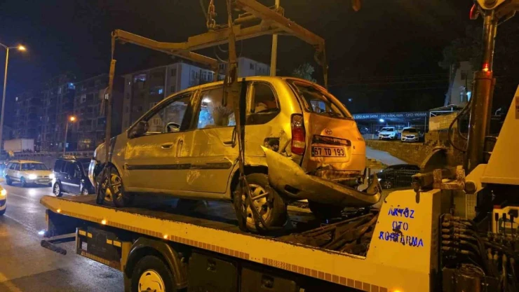 Ereğli'de Trafik Kazası: 2 Yaralı
