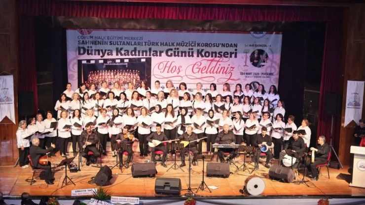 Ev Hanımlarından Oluşan Korodan Muhteşem Konser