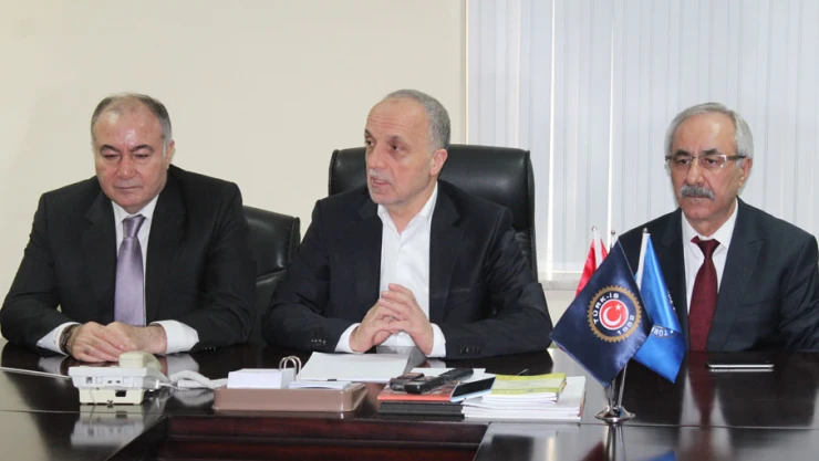 'Evet diyene de hayır diyene de saygı göstermek gerekir'