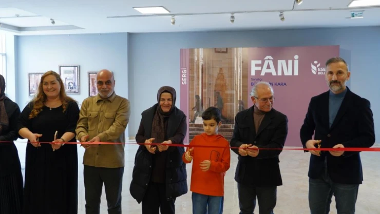 'Fani' Sergisi Sanatseverlerle Buluştu