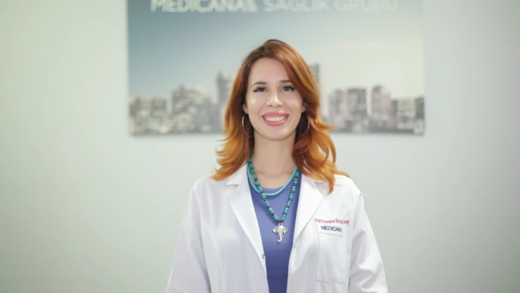 Fazlası Kırışıklığa Neden Oluyor!