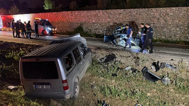 Feci Kaza Canlar Aldı