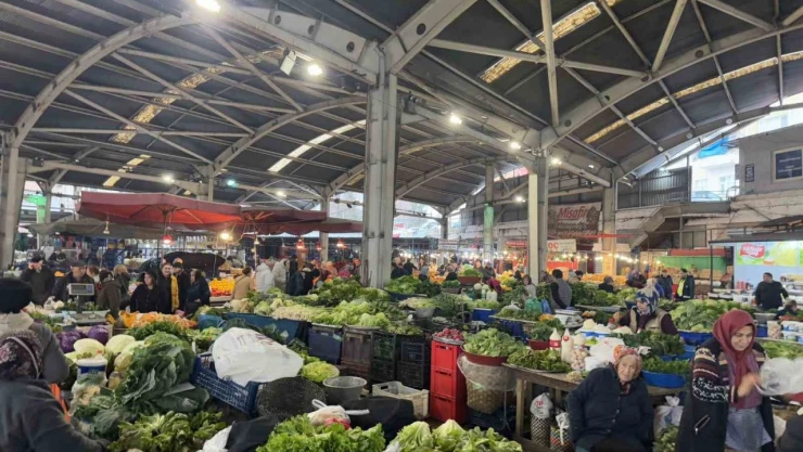 Fiyatlar Yükseldi, Alım Gücü Düştü