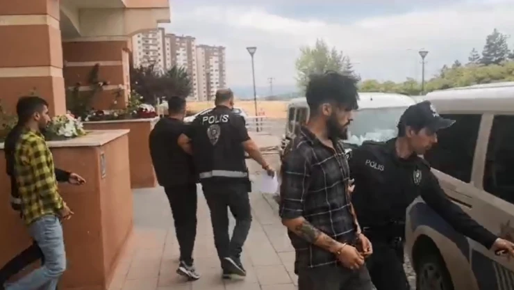 Gasp şüphelileri kaçamadı