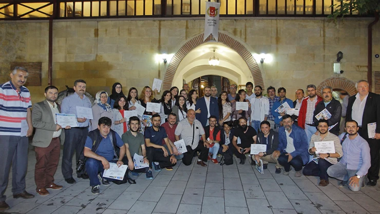 Gazetecilik ve Medya Eğitimi belgeleri dağıtıldı